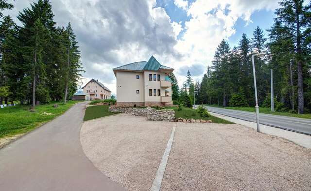 Апартаменты Apartmani Bijelic Жабляк-11